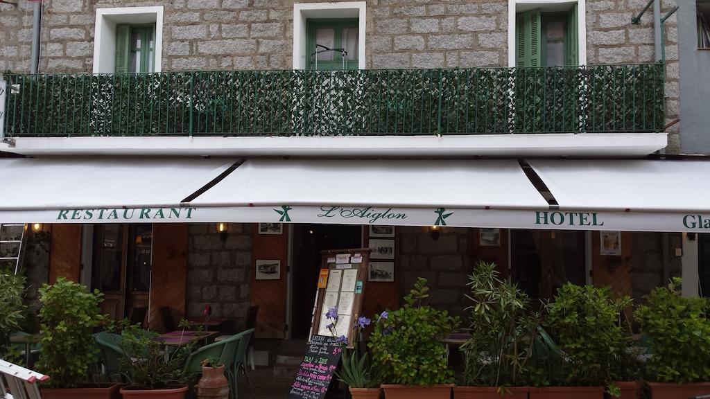 Hotel Restaurant L'Aiglon ゾンザ エクステリア 写真
