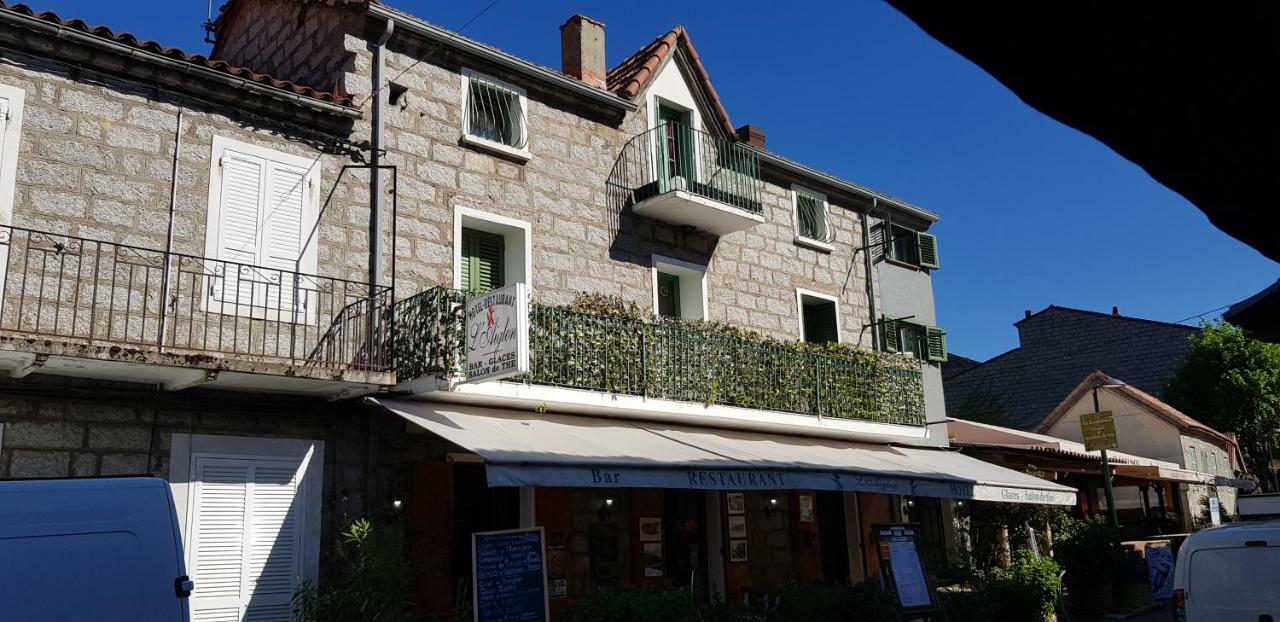 Hotel Restaurant L'Aiglon ゾンザ エクステリア 写真