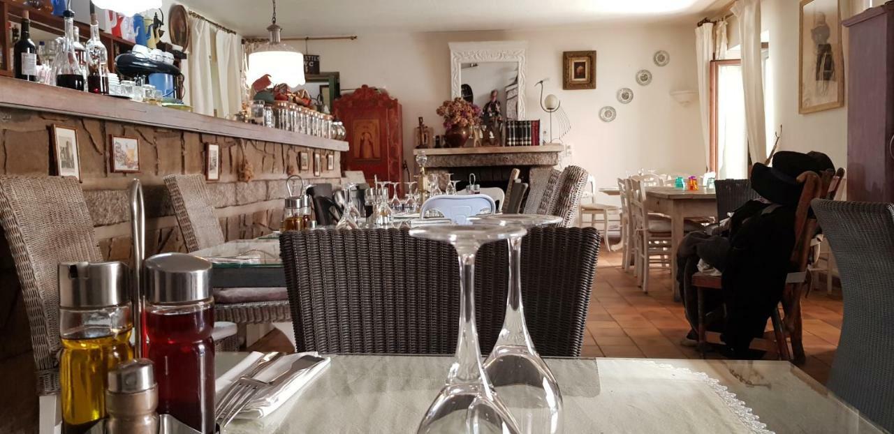 Hotel Restaurant L'Aiglon ゾンザ エクステリア 写真